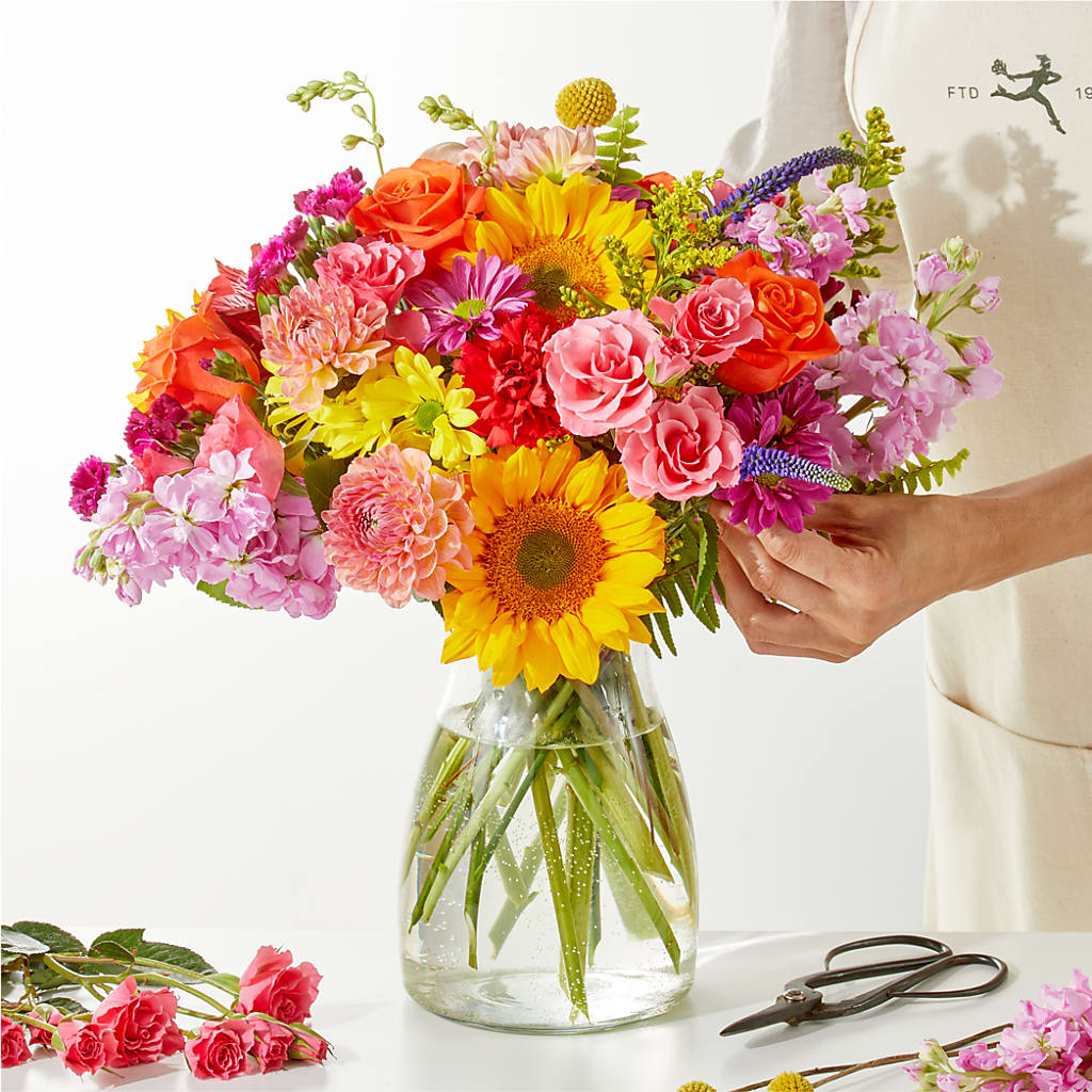 Cue the Confetti - A Florist Original – Oliver Flower Shop Inc, Pittsburgh PA