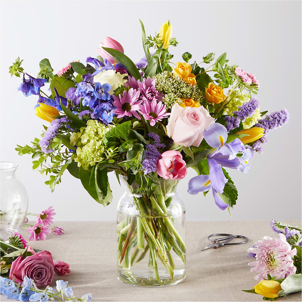 Pastel Tradition - A Florist Original – Oliver Flower Shop Inc, Pittsburgh PA