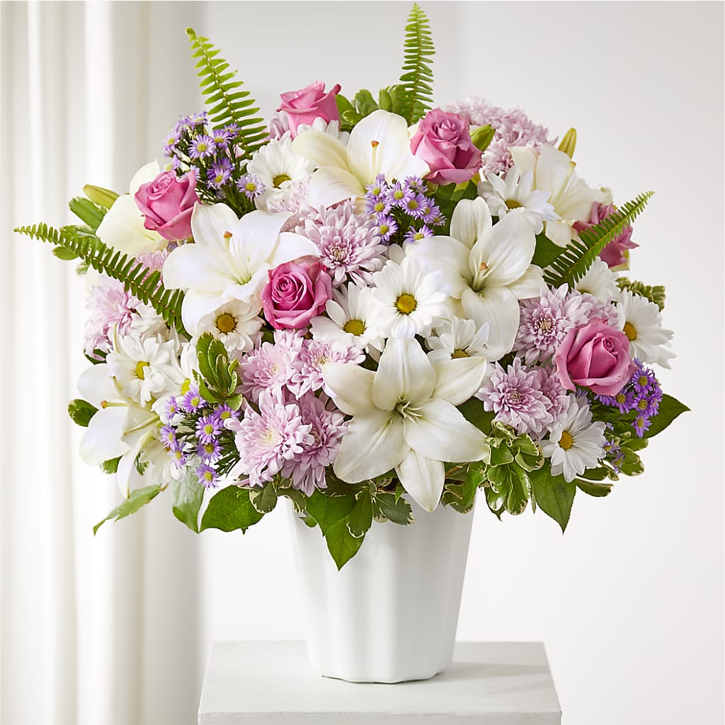 Warmest Thoughts Tabletop Basket – Oliver Flower Shop Inc, Pittsburgh PA