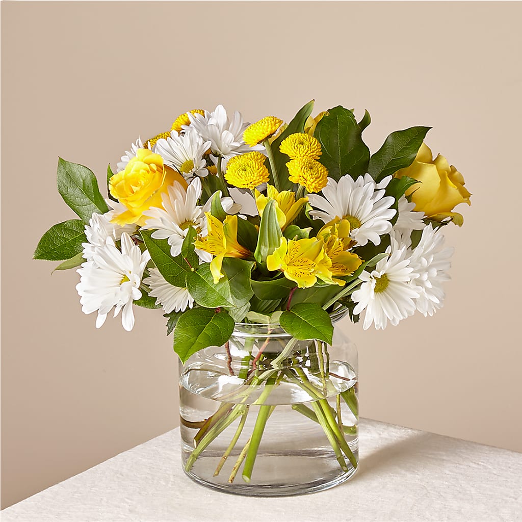 Sunny Sentiments Bouquet – Oliver Flower Shop Inc, Pittsburgh PA