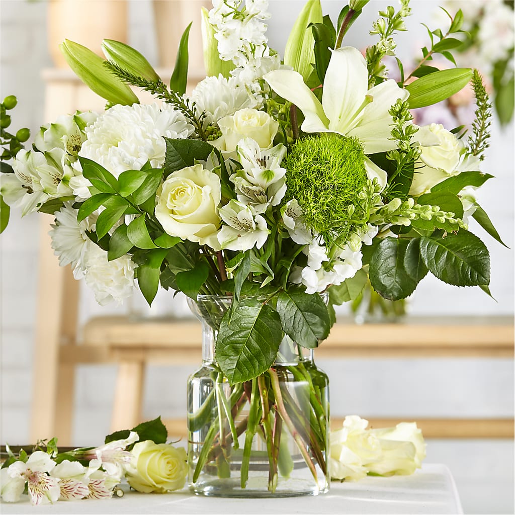 Classic Ivory – A Florist Original – Oliver Flower Shop Inc, Pittsburgh PA