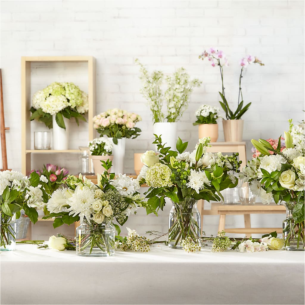 Classic Ivory – A Florist Original – Oliver Flower Shop Inc, Pittsburgh PA