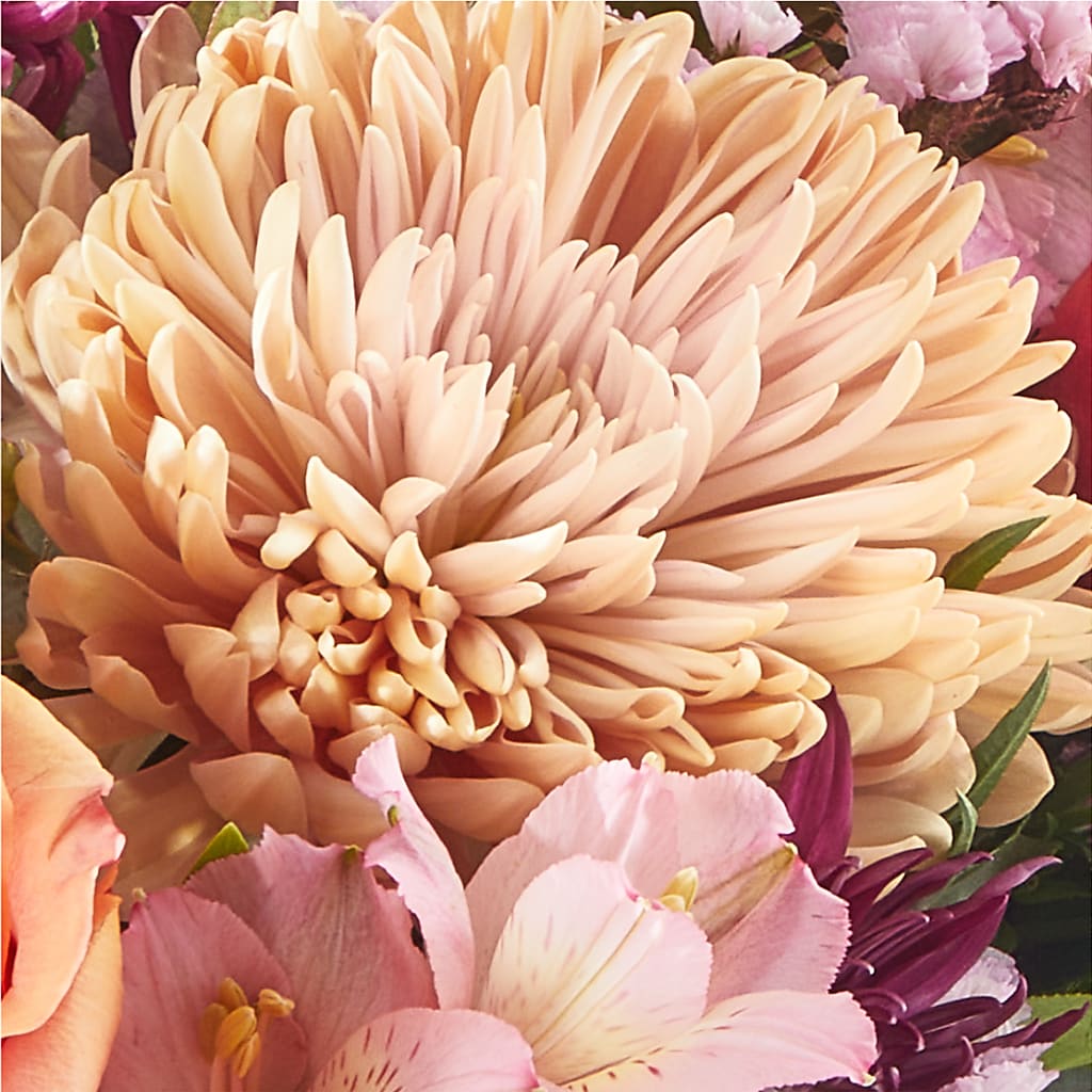 Berry Cobbler Bouquet –  Oliver Flower Shop Inc, Pittsburgh PA