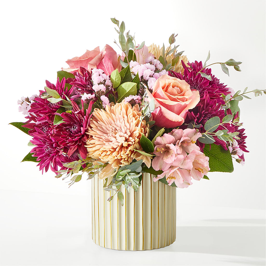 Berry Cobbler Bouquet with Ivory Vase –  Oliver Flower Shop Inc, Pittsburgh PA