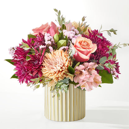 Berry Cobbler Bouquet with Ivory Vase –  Oliver Flower Shop Inc, Pittsburgh PA