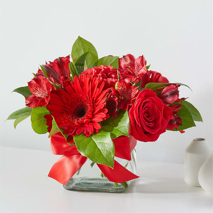 Red Hot Bouquet –  Oliver Flower Shop Inc, Pittsburgh PA